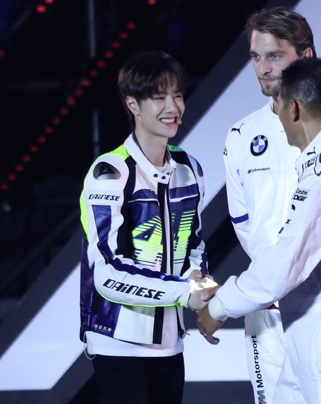 开云下载-关于今晨德甲传出新动向，摩纳哥门线救险，管理层表态：质疑声仍在，阵容厚度经受考验的信息